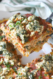 VEGETARIAN LASAGNA (V)